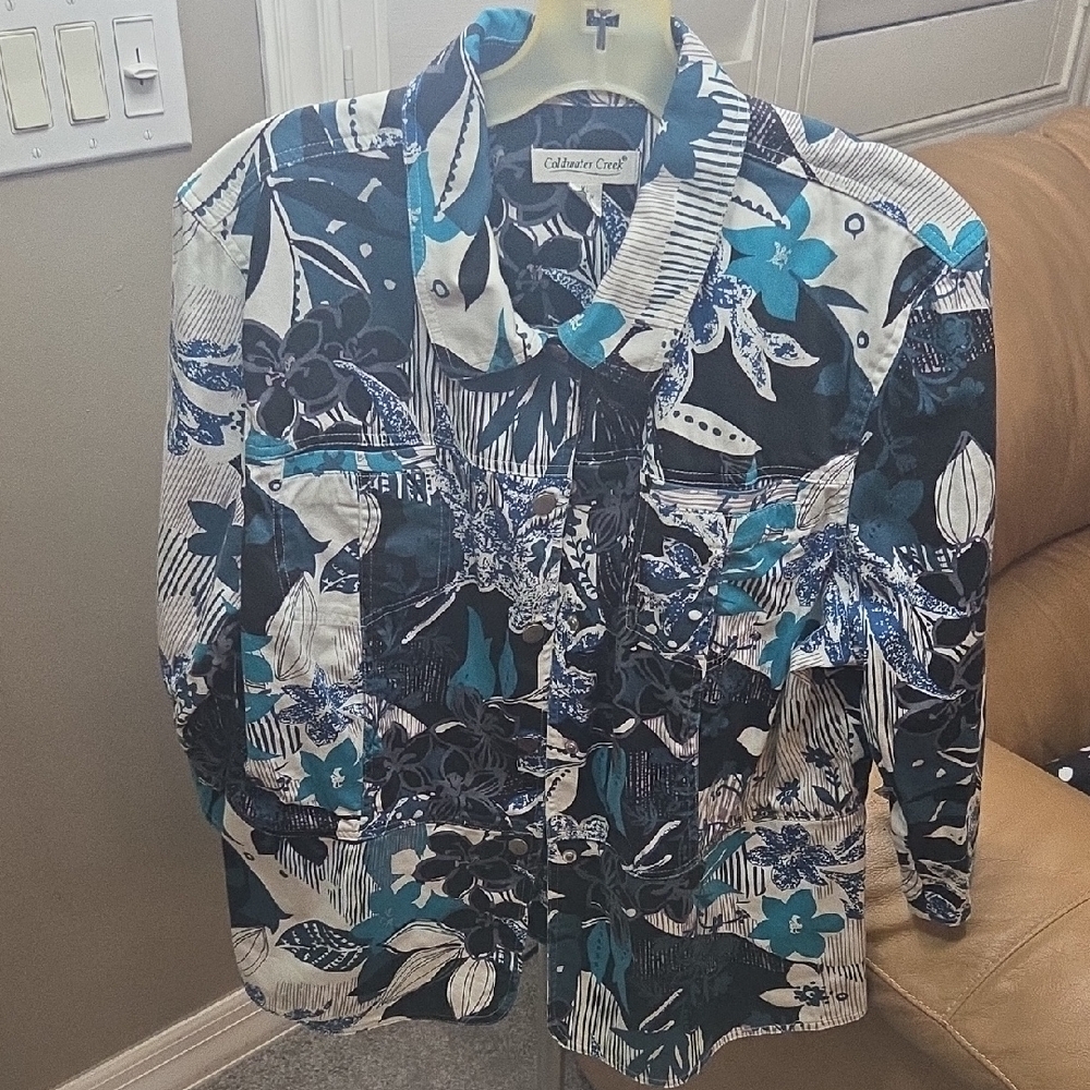 Coldwater Creek Women's Floral Jacket - Black and Blue
